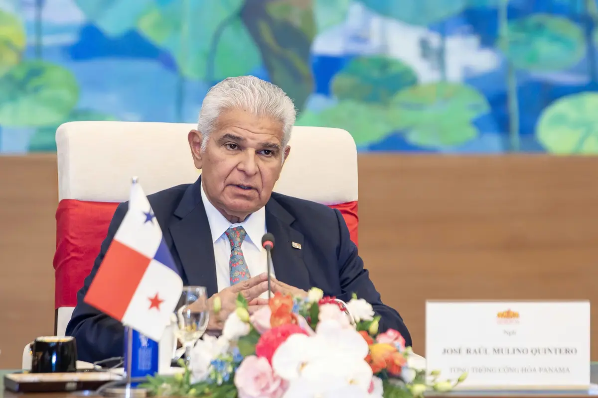 Thủ tướng, Chủ tịch Quốc hội hội kiến Tổng thống Panama
