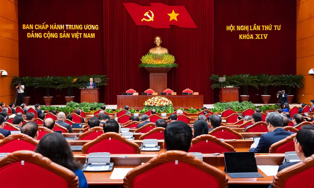 Tổng Bí thư, Chủ tịch nước ký ban hành Nghị quyết Hội nghị Trung ương 4 khóa XIV