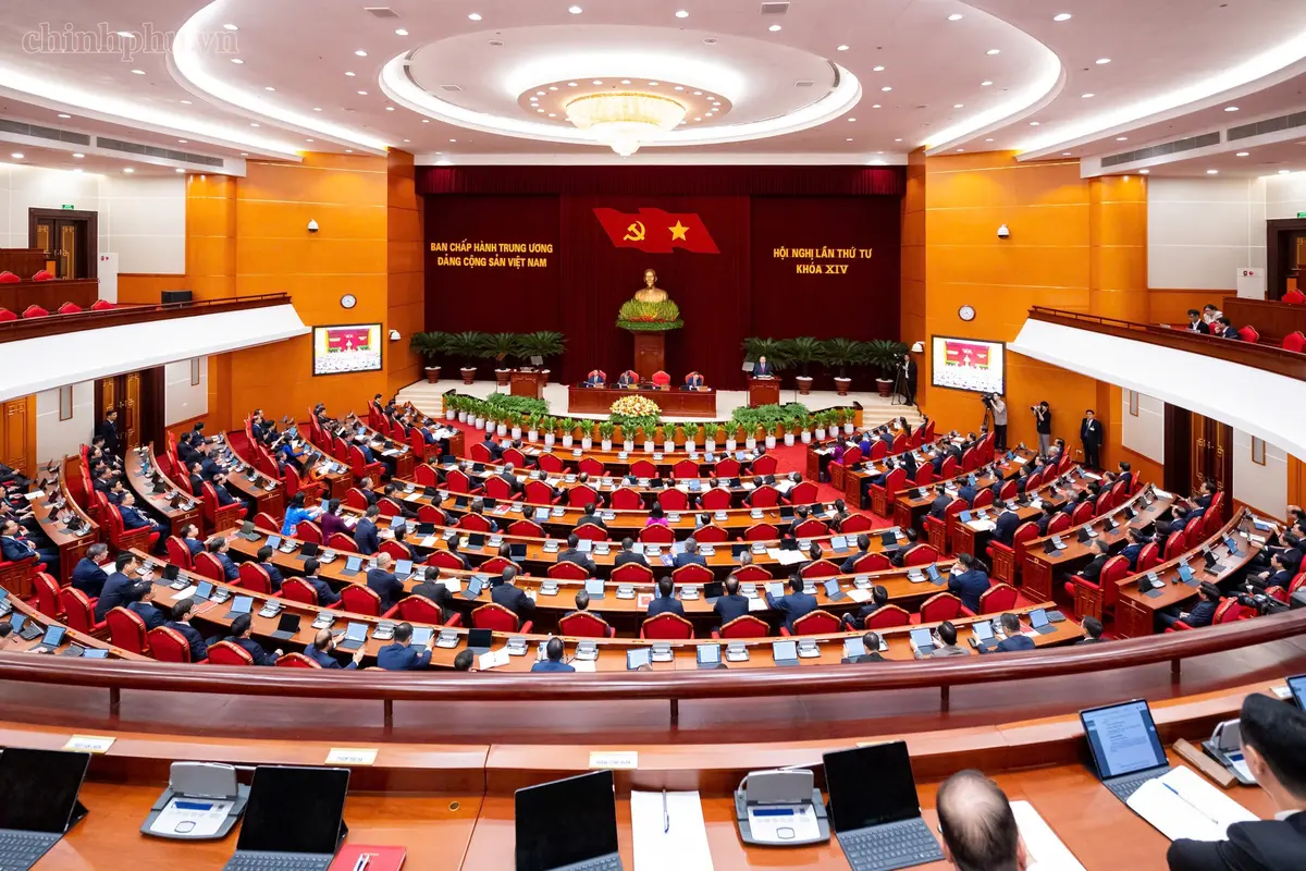 Không để quyền lực, thông tin và tài sản công thành lợi thế riêng