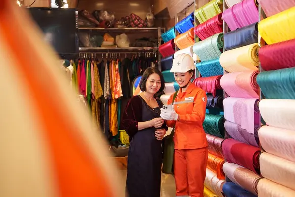 EVNHANOI hưởng ứng Ngày Chuyển đổi số quốc gia với nhiều hoạt động thiết thực