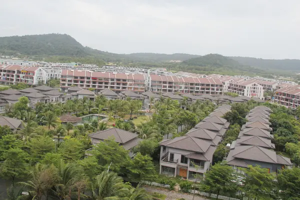 Vì sao dòng tiền đang rời bỏ bất động sản đầu cơ?