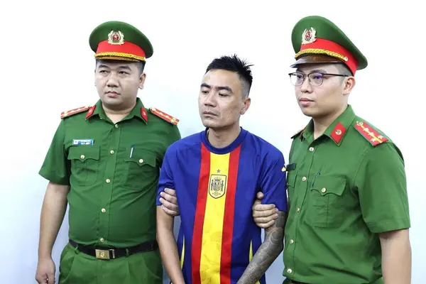 Bắt giam Thắng 'Ật' ở Ninh Bình về tội 'gây rối trật tự công cộng'