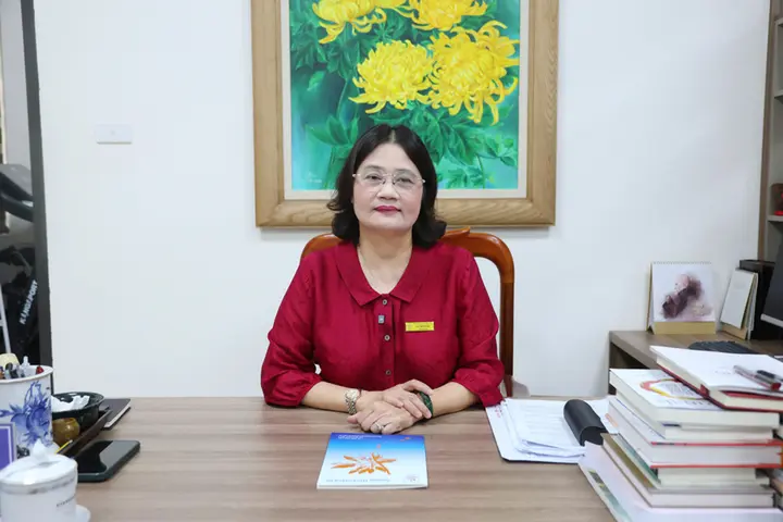 Nữ hiệu trưởng và bài toán quản trị 'siêu trường' 5.600 học sinh