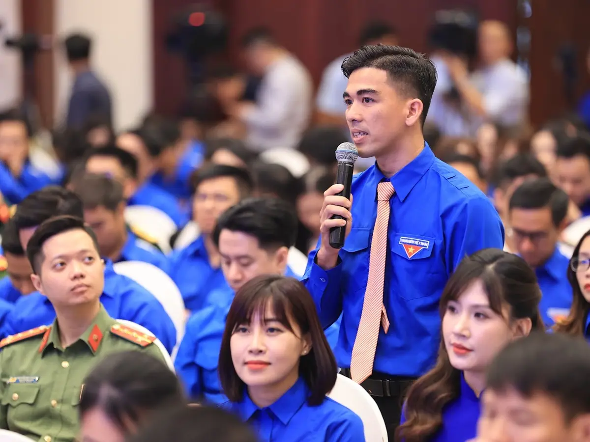 Người trẻ thất nghiệp, khởi nghiệp thì nghẽn vốn, các Bộ trưởng nói gì
