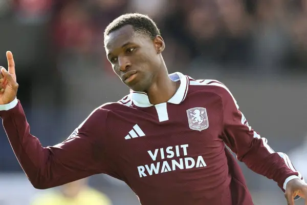 Aston Villa quá bất ổn