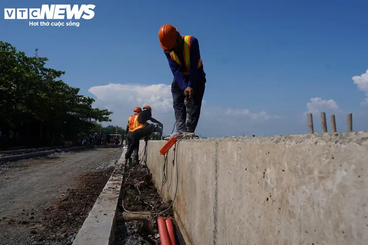 Bên trong các cống ngăn triều ở TP.HCM trước ngày vận hành