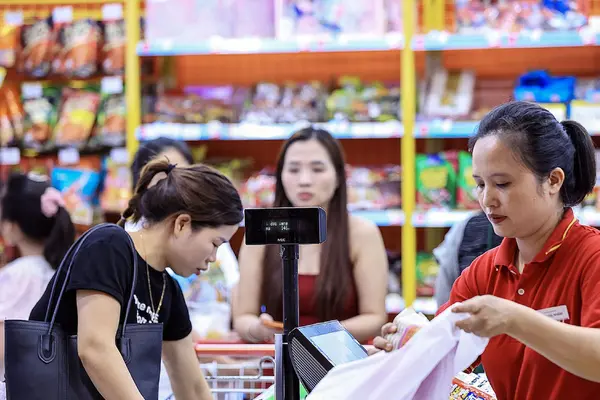 Mỗi ngày thị trường có thêm 10 siêu thị mini mở mới