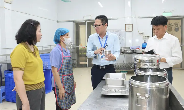 Loạt trường tại Bắc Ninh chưa tổ chức ăn bán trú: UBND thành phố vào cuộc