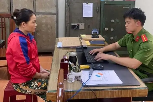 Bắt giam người phụ nữ ép con của người tình uống thuốc diệt chuột