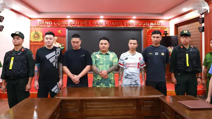 Lào Cai: Bắt thêm 5 người trong vụ đăng video cờ bạc, bạo lực lên YouTube