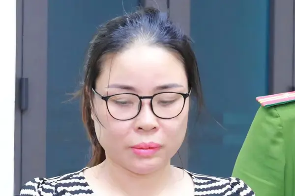 Giả chữ ký giám đốc, nữ kế toán chiếm đoạt hơn 30 tỷ đồng