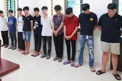 Mang dao kiếm đi tìm đối thủ trên TikTok, nhóm thanh niên chém nhầm người