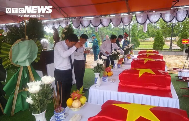 Truy điệu 5 hài cốt liệt sĩ được tìm thấy ở núi Hòn Tàu, Đà Nẵng