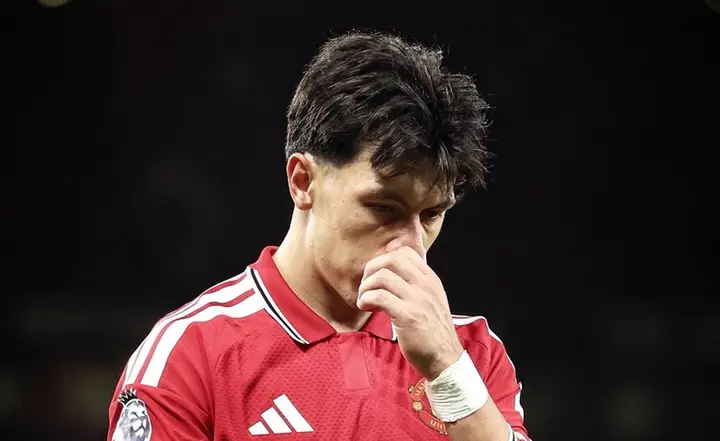 Martinez không xin lỗi, nói rõ lý do chỉ trích ban lãnh đạo Man Utd