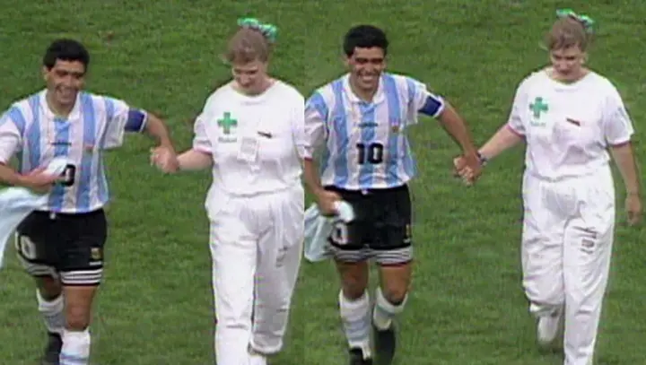 Argentina tôn vinh Messi: Lời chia tay đẹp nhất Maradona từng bỏ lỡ
