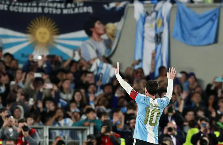 Cận cảnh Messi tỏa sáng rực rỡ trong ngày chia tay đội tuyển Argentina