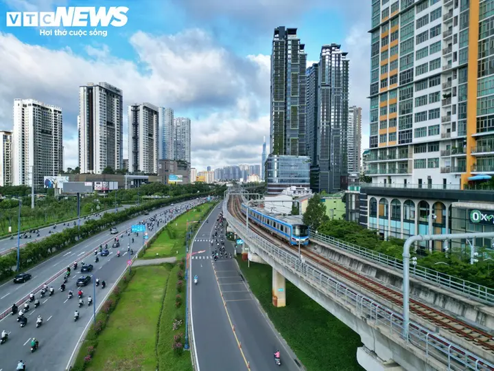 TP.HCM đẩy nhanh thi công Metro số 2, sắp khởi công thêm 3 tuyến mới