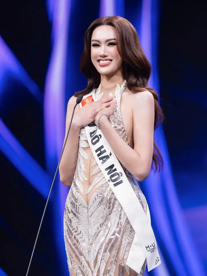 Á hậu Miss Universe Vietnam Trịnh Mỹ Anh xin lỗi sau loạt tin nhắn gây tranh cãi