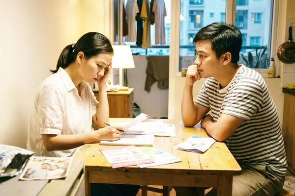 Muốn sinh hai con, nhưng sợ chặng đường 20 năm nuôi dạy