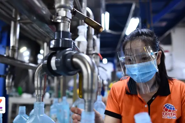 Nghịch lý trên thị trường lao động