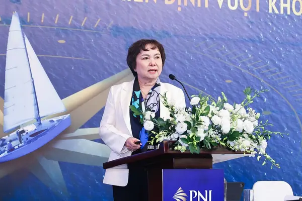 Cổ phiếu PNJ bất ngờ tăng trần