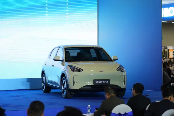 Tin xe 12/10: Geely lên kế hoạch bán xe tại Canada