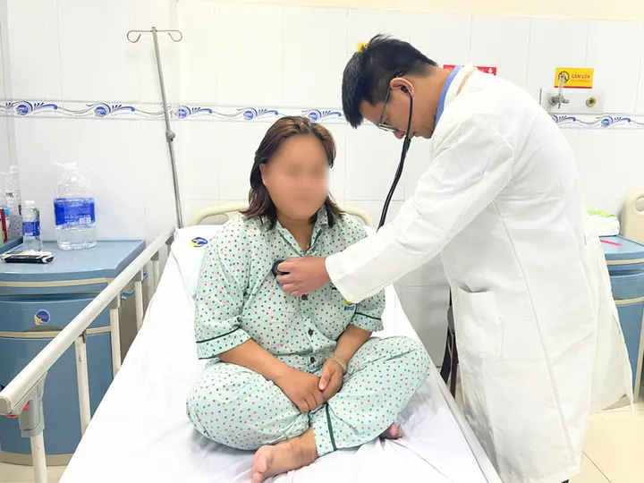 Cô gái đột ngột khó thở khi đang bán hàng, đi khám phát hiện khối u hiếm gặp