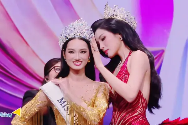Nguyễn Quỳnh Anh đăng quang Miss Universe Vietnam 2026