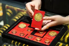 Giá vàng hôm nay 2/10: Hồi phục nhẹ