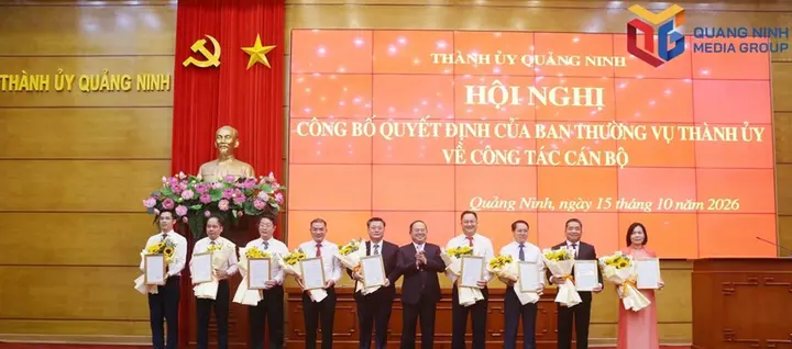 Quảng Ninh điều động, bổ nhiệm loạt cán bộ cấp sở, ngành và lãnh đạo xã, phường
