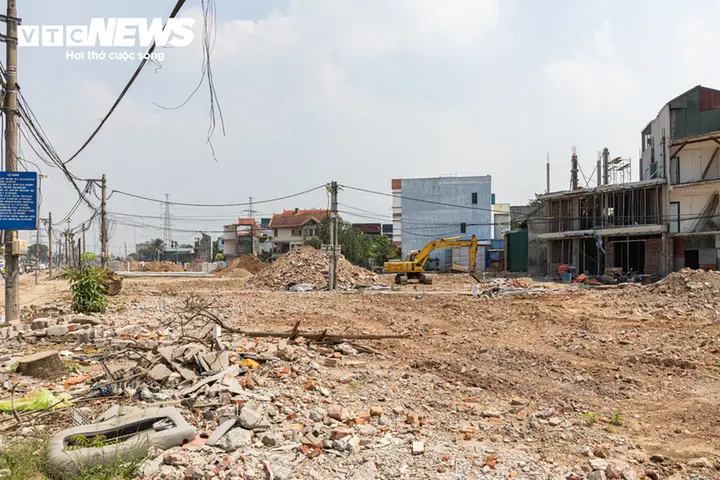 Quốc lộ 6 qua phường Chương Mỹ khẩn trương hoàn thiện, diện mạo mới dần lộ rõ