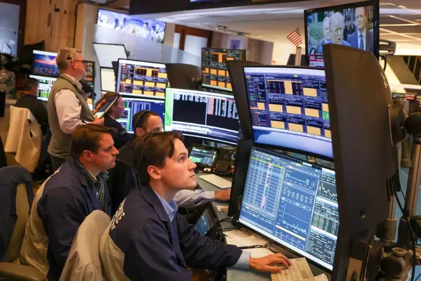 AI tiếp tục kéo Nasdaq lập kỷ lục