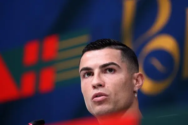 ‘Cristiano Ronaldo chỉ bằng một nửa của Ronaldo Nazario’