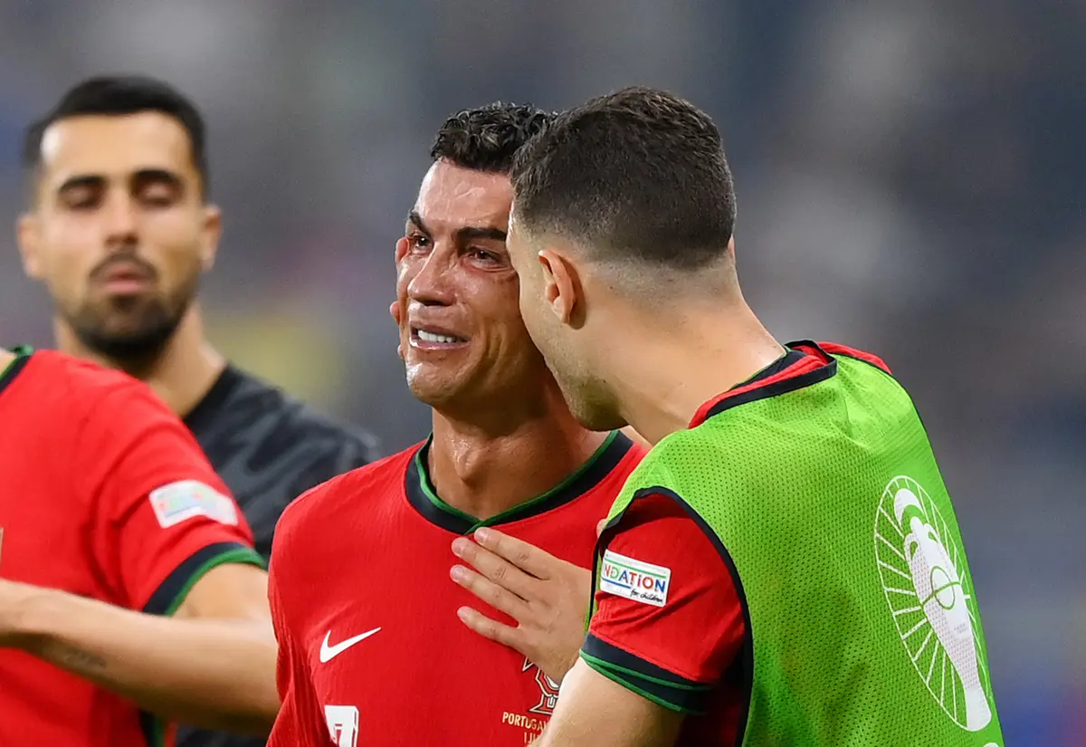 Ronaldo trở lại tháng 11 để làm gì?