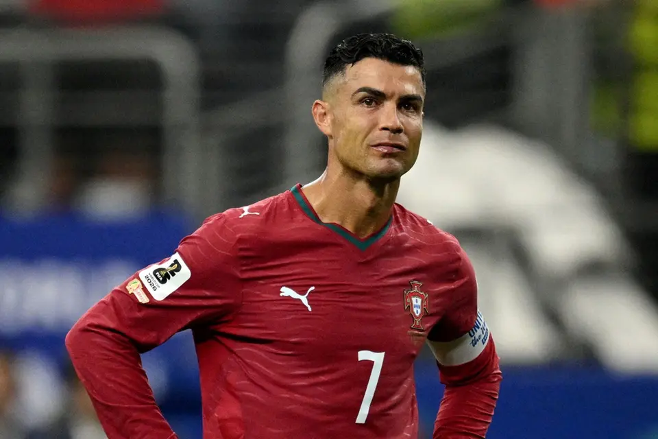 Ronaldo 'muối mặt' vì câu nói 15 năm trước