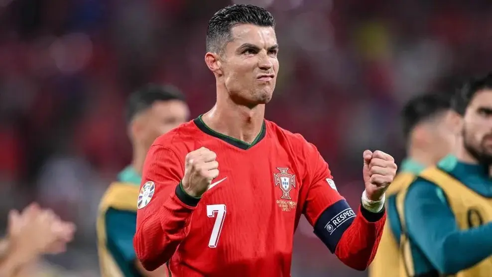 Khi Ronaldo trở thành phiên bản biếm họa của chính mình