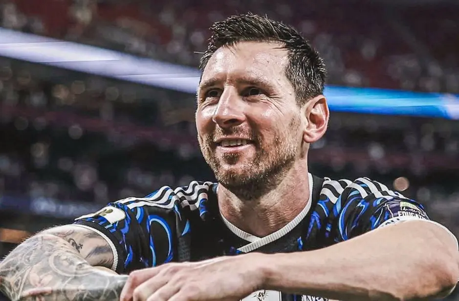 Tranh cãi quanh trận chia tay Messi chưa khép lại