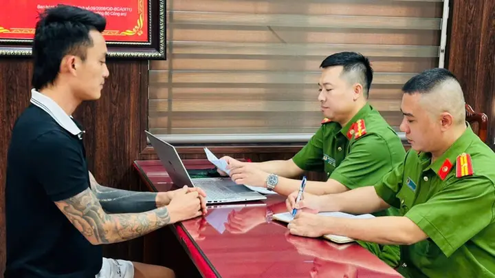 Bắt giam chủ tài khoản TikTok 'Minh Sầm Sơn'