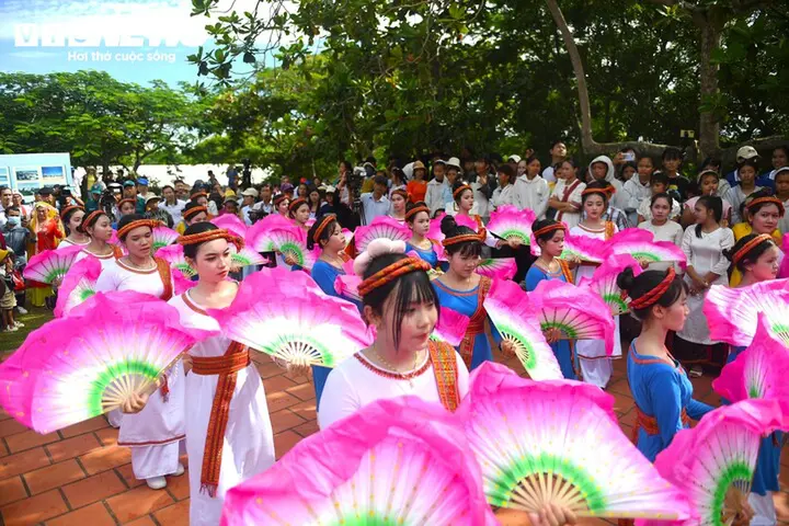 Ngắm nét hút hồn của những cô gái Chăm ở Lâm Đồng