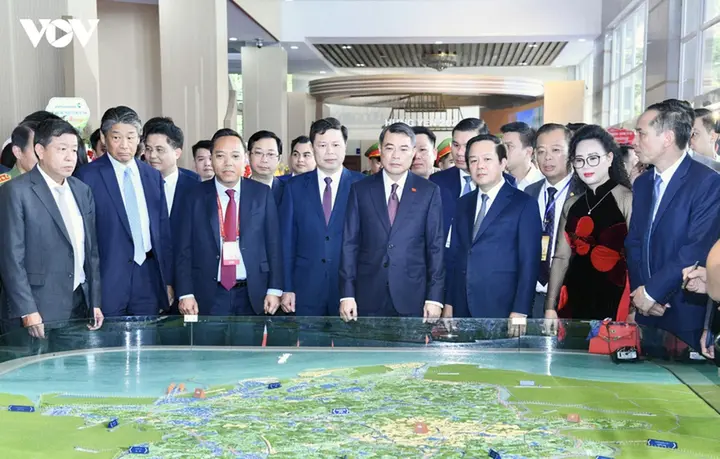 Thủ tướng dự hội nghị công bố quy hoạch tỉnh Hưng Yên thời kỳ 2021-2030