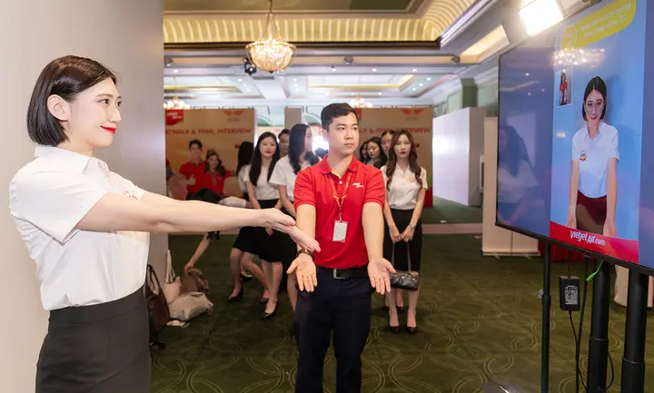 Khi bầu trời gọi tên những khát vọng trẻ
