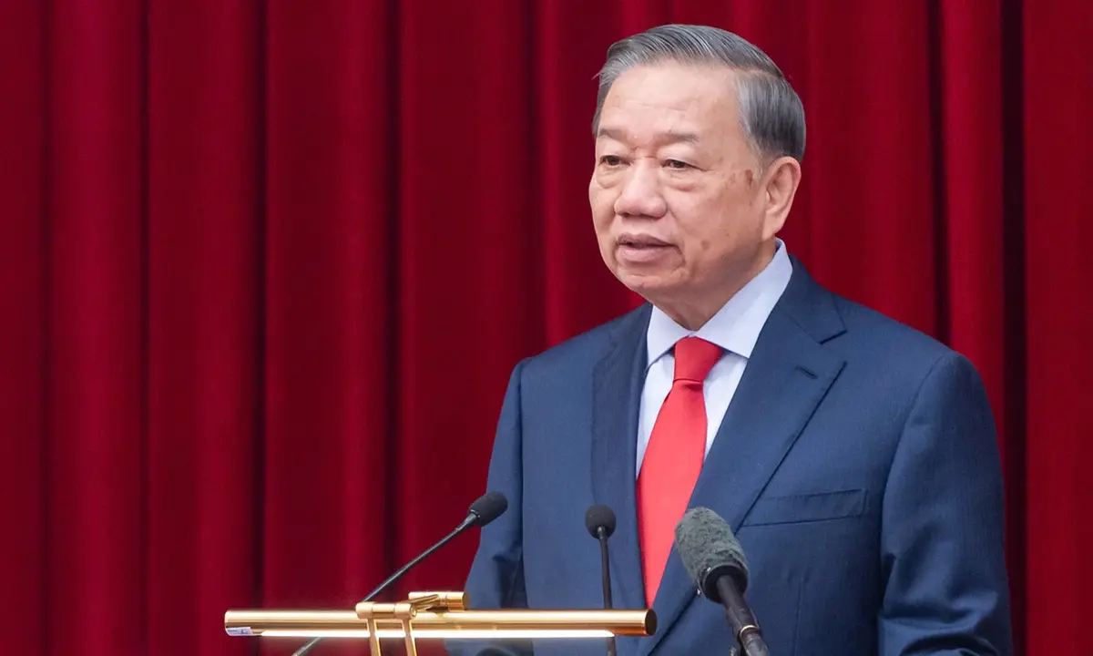 Không để quyền lực, thông tin và tài sản công thành lợi thế riêng