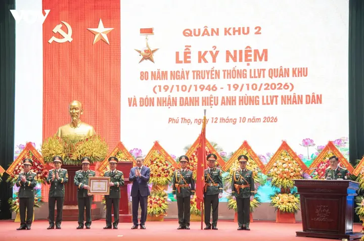 Tổng Bí thư, Chủ tịch nước Tô Lâm trao danh hiệu Anh hùng LLVTND tặng Quân khu 2