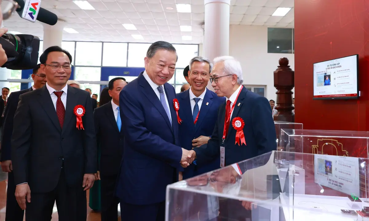 Tổng Bí thư, Chủ tịch nước dự kỷ niệm 70 năm thành lập Đại học Bách khoa Hà Nội