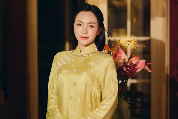 Ca sĩ Đặng Ngọc Anh vay tiền làm album về Hà Nội, suýt bị cô giáo 'từ mặt'