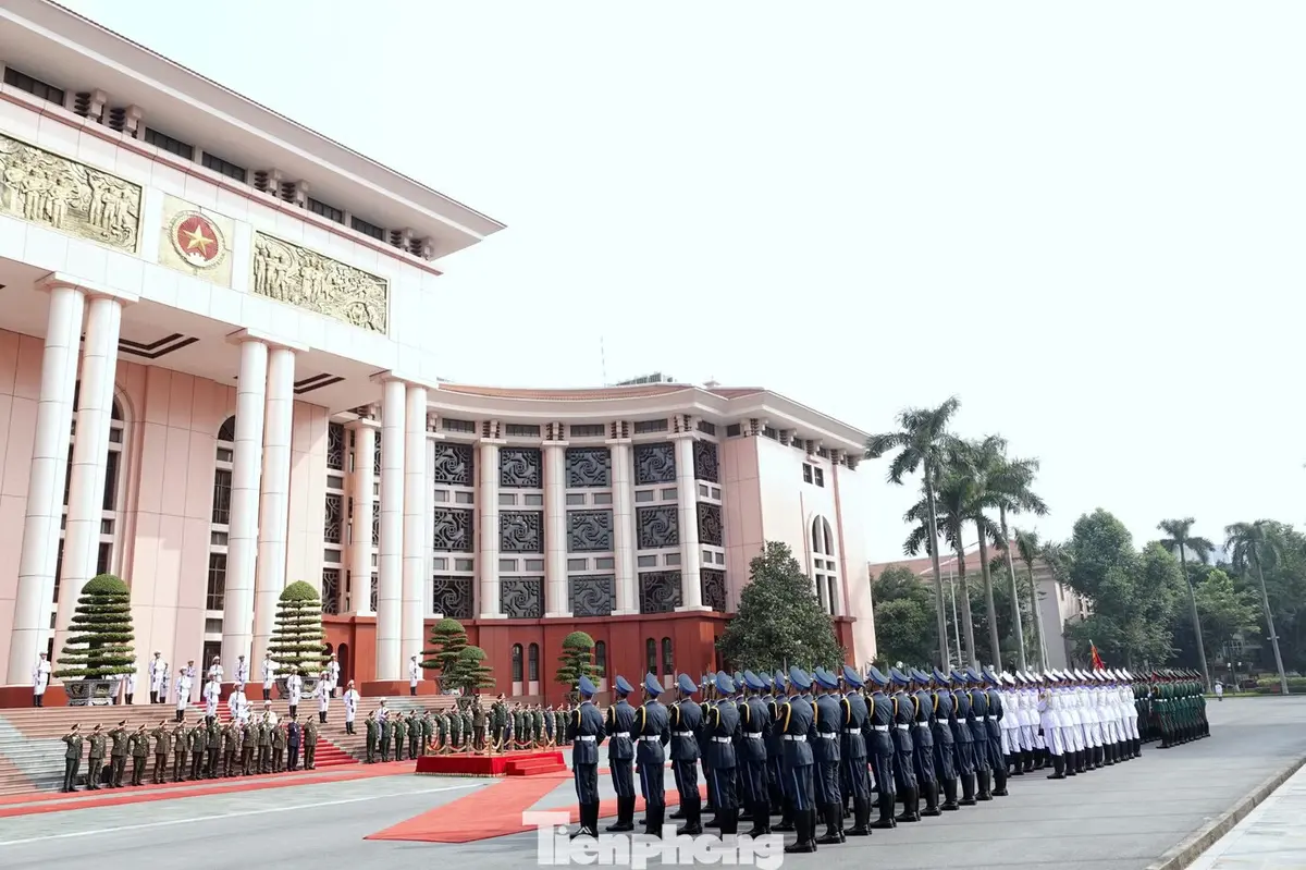 Đại tướng Lào và Đại tướng Campuchia tới Việt Nam dự diễn tập chung
