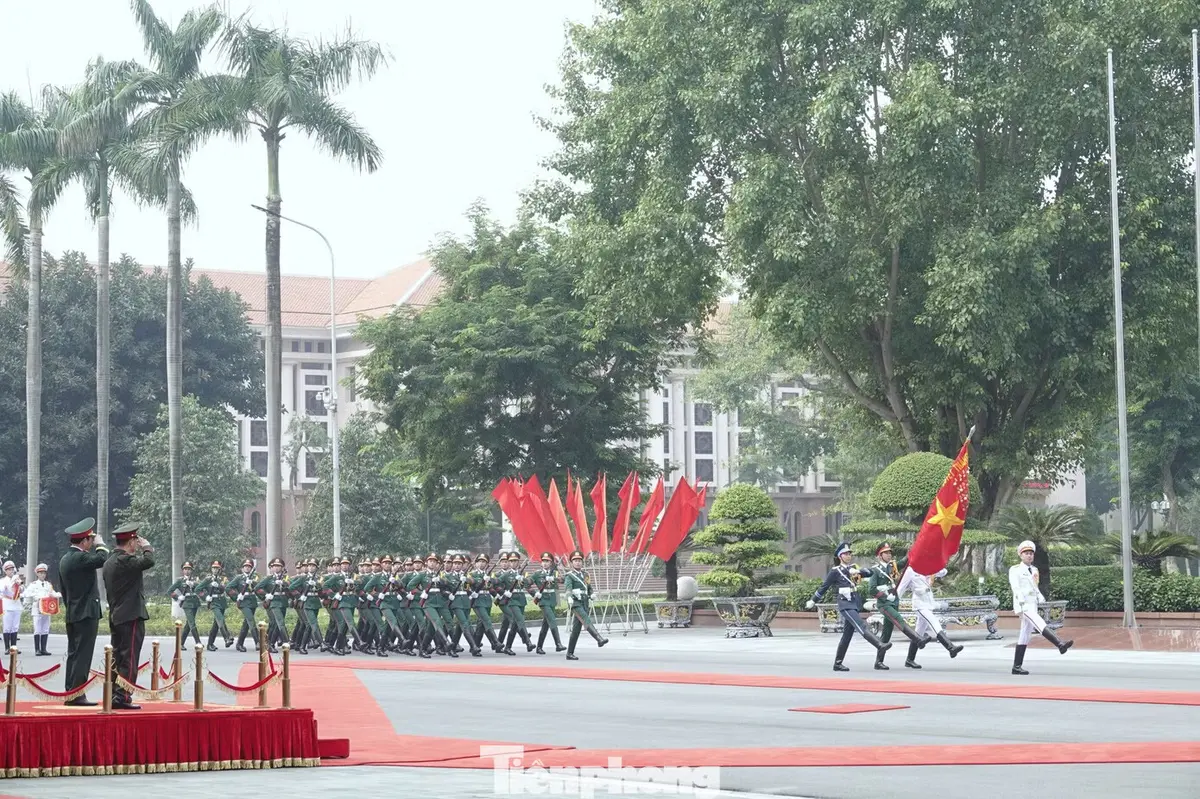 Đại tướng Lào và Đại tướng Campuchia tới Việt Nam dự diễn tập chung