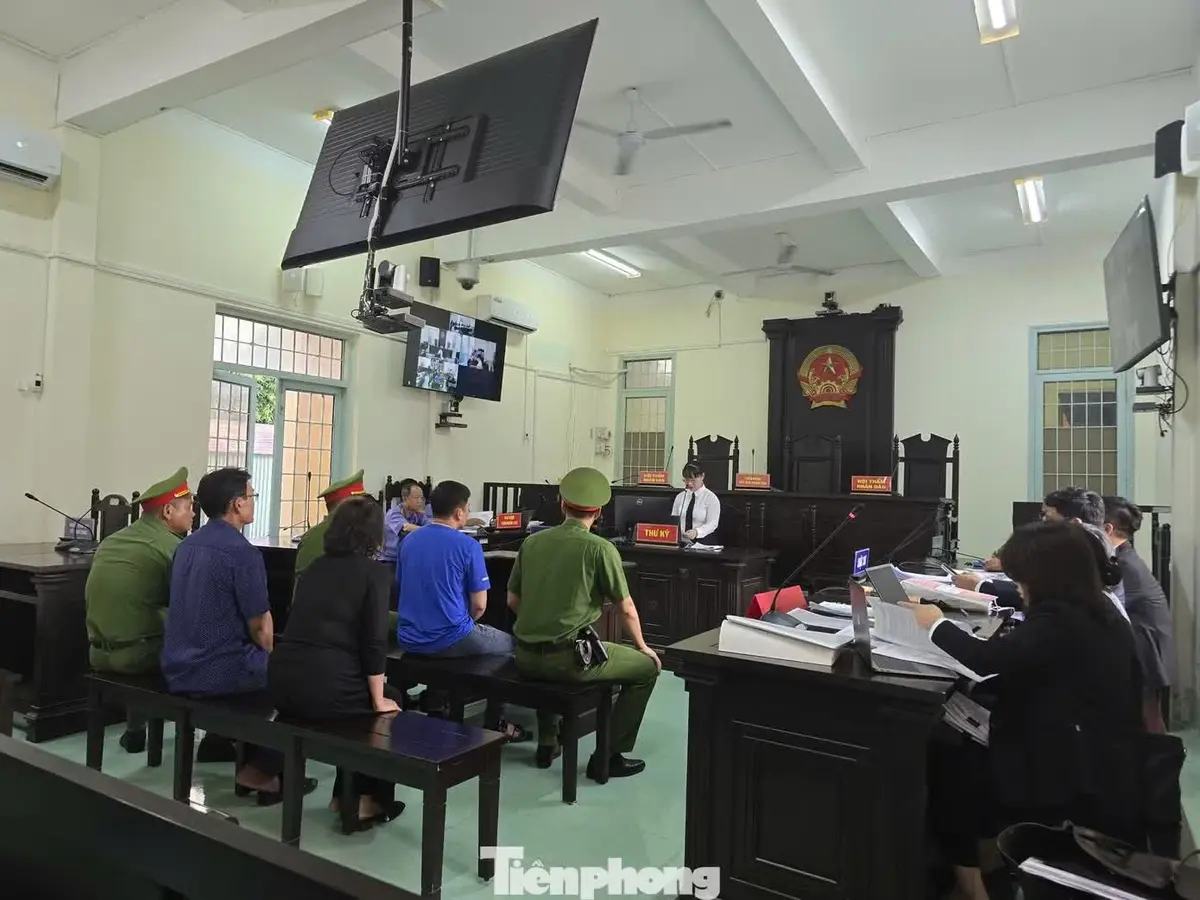 Xét xử tài xế gây tai nạn làm nữ sinh 14 tuổi tử vong ở Vĩnh Long