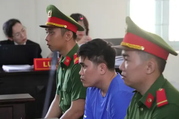 Xét xử vụ tai nạn làm nữ sinh 14 tuổi tử vong: Bị cáo khai gì trước tòa?