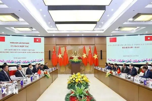 Củng cố tin cậy chính trị giữa hai nước Việt - Trung